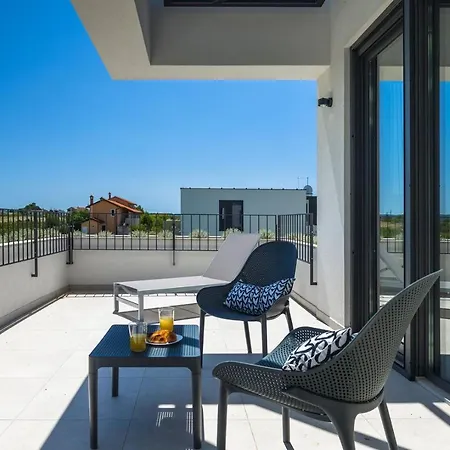 Chiara By Seeadria Agency Guest house