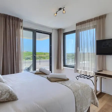 Chiara By Seeadria Agency Guest house Brtonigla