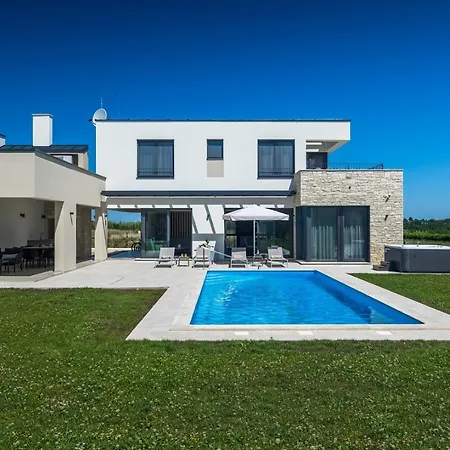 Guest house Chiara By Seeadria Agency